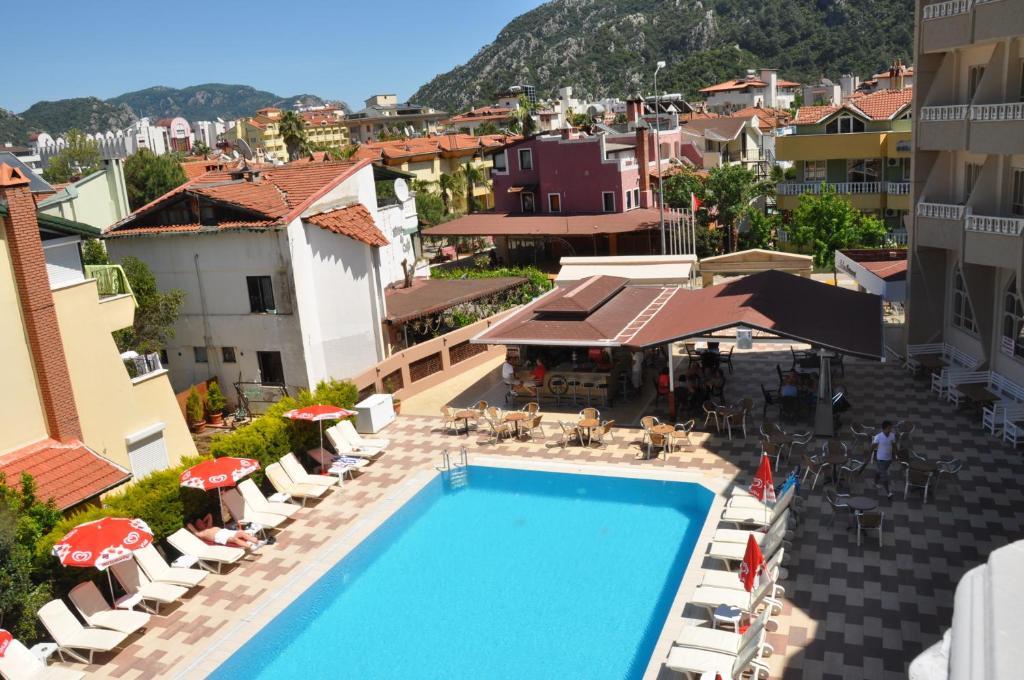 Selen Apart Icmeler Exterior photo